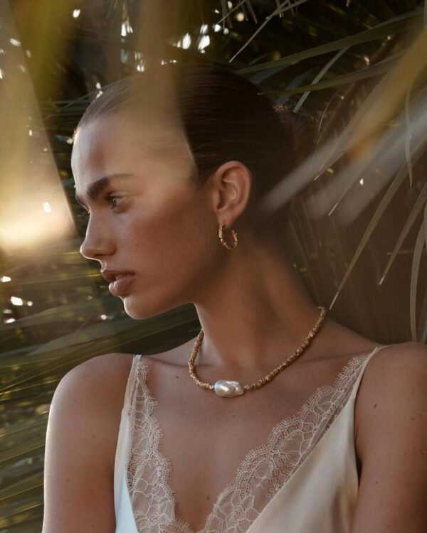 Grande Tulip Necklace